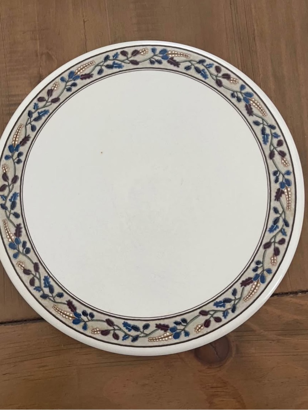 Vintage Mikasa "Hacienda" Intaglio series porcelain platter/hot Plate